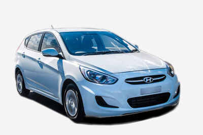 hyundai accent hatch image